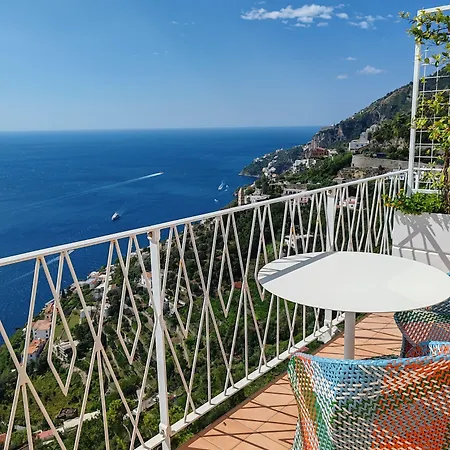 Готель Grand Excelsior