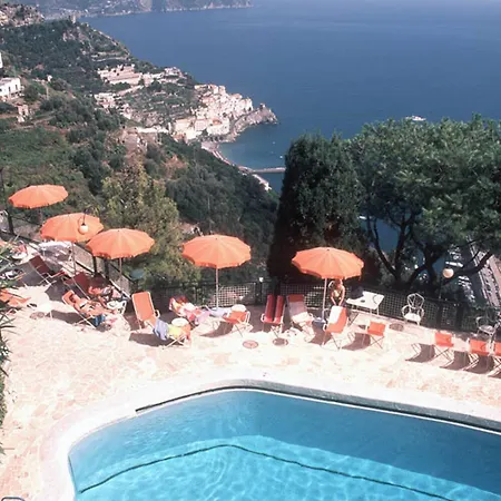 Hotel Grand Excelsior 4*