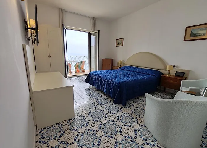 Grand Excelsior Ξενοδοχείο 4*