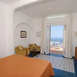 Ξενοδοχείο Grand Excelsior 4*