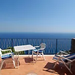 Ξενοδοχείο Grand Excelsior 4*