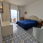 Grand Excelsior Ξενοδοχείο 4*