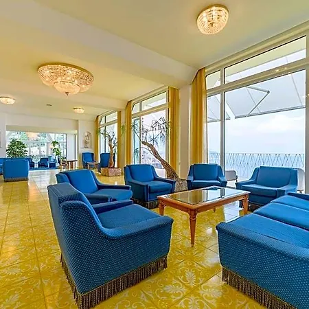 Grand Excelsior 4*