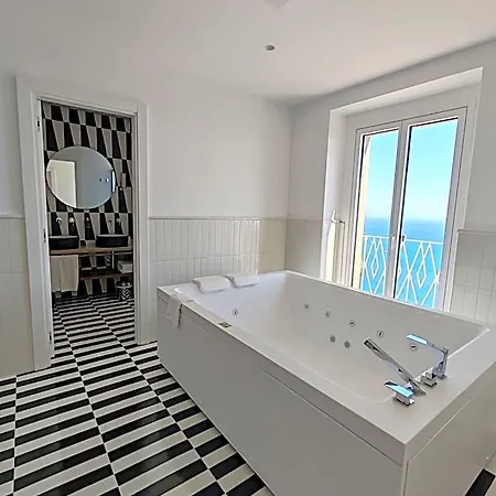 Grand Excelsior