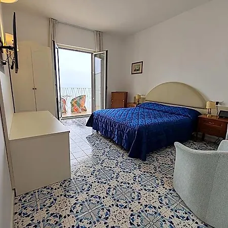 Grand Excelsior 4*
