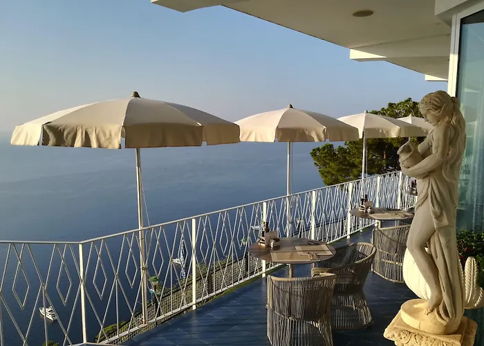 Grand Excelsior Ξενοδοχείο 4*