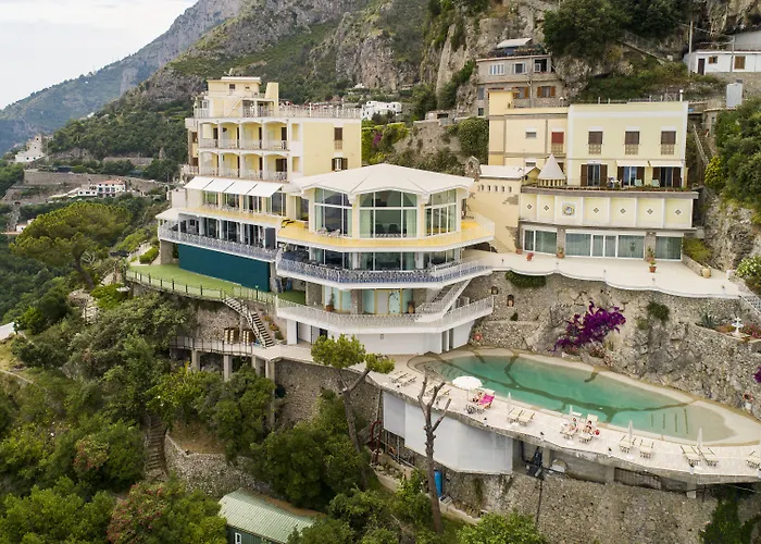 Grand Excelsior Ξενοδοχείο